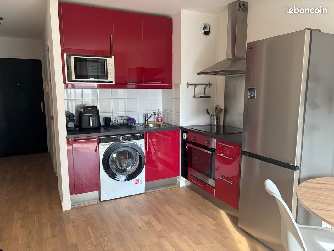 Appartement à louer, 26m², Courbevoie