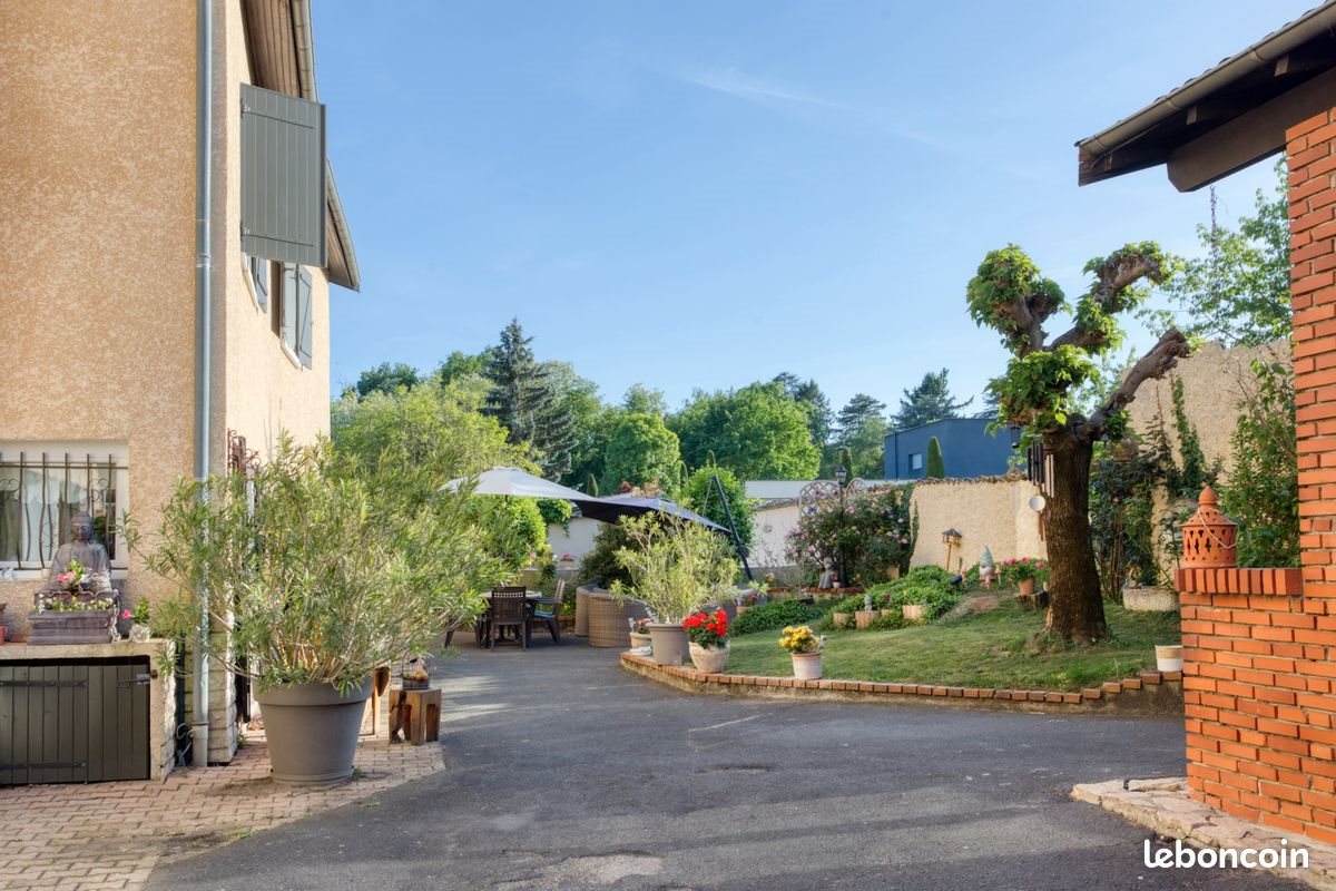 Maison à vendre, 200m², Pusignan