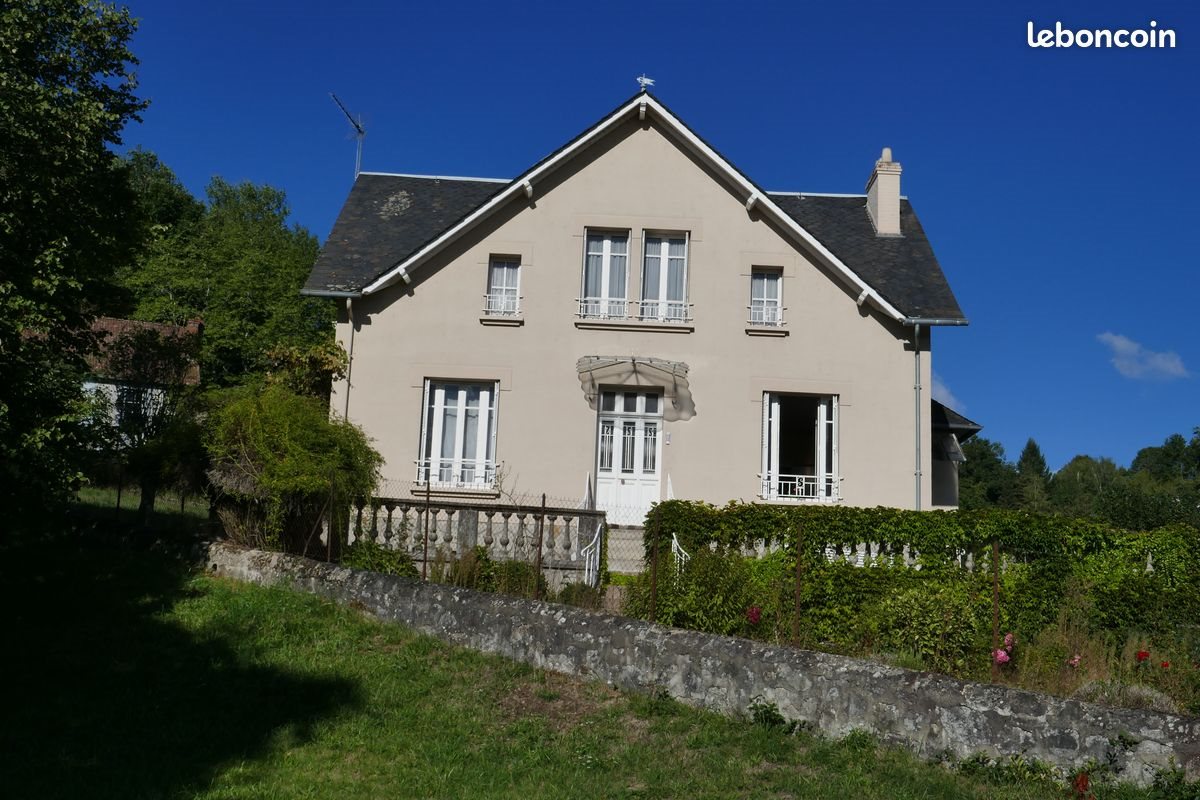 Maison à vendre, 151m², Ydes