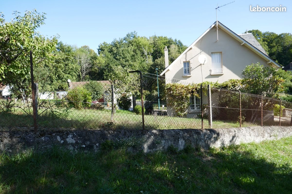Maison à vendre, 151m², Ydes