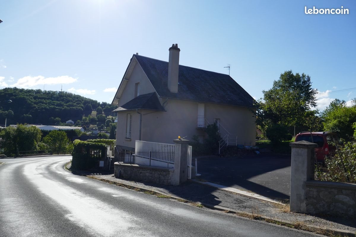 Maison à vendre, 151m², Ydes