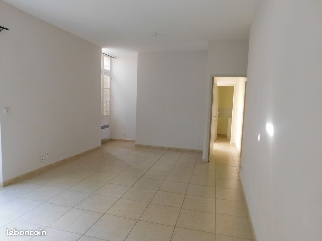 Appartement à louer, 48m², Eyragues