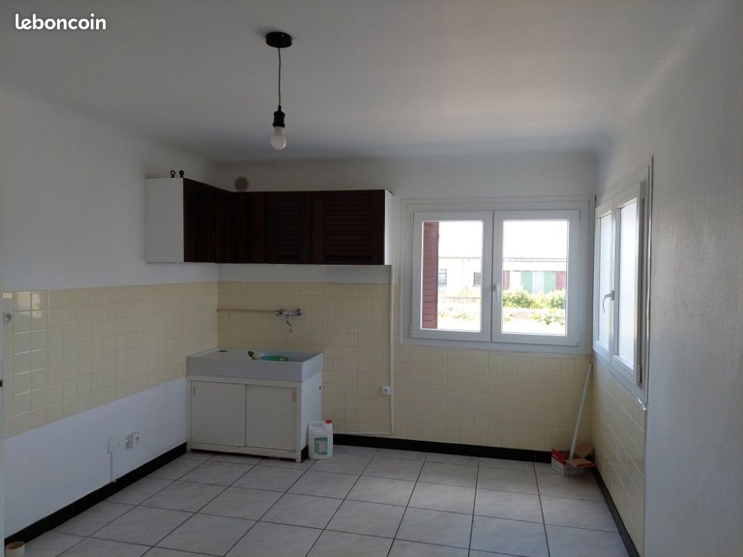 Appartement à louer, 45m², Oyonnax