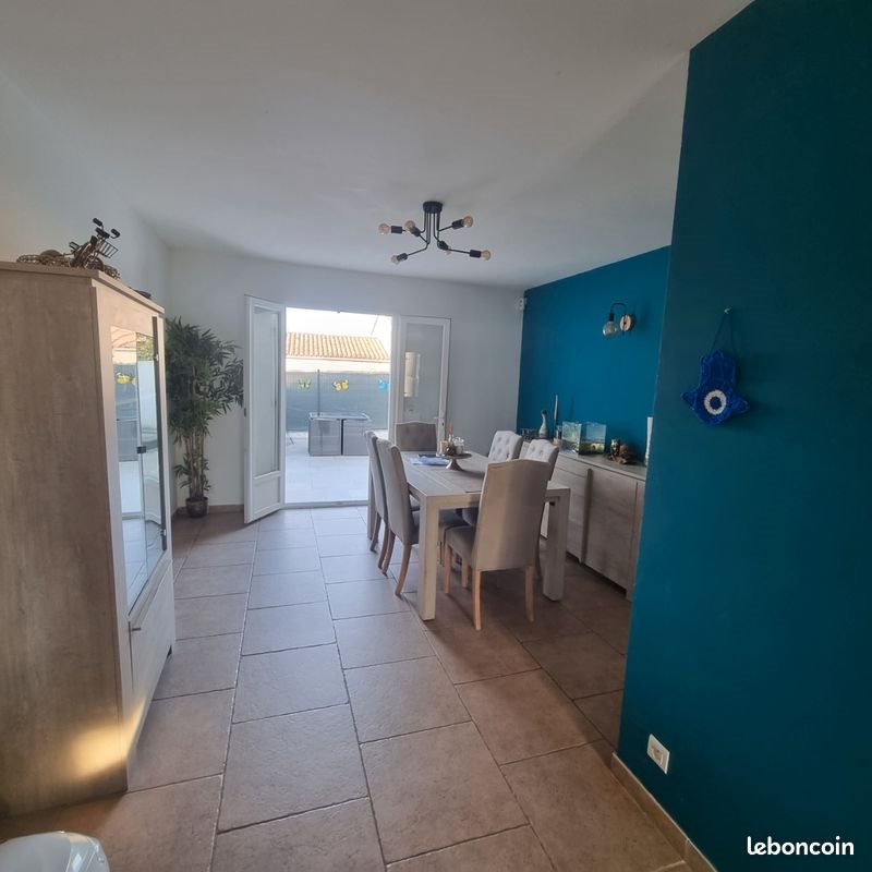 Maison à vendre, 122m², Villeneuve