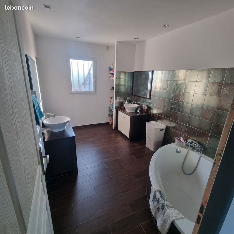 Maison à vendre, 122m², Villeneuve