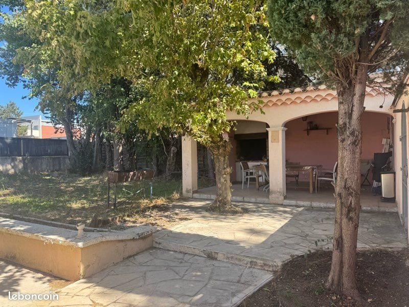 Maison à vendre, 1m², Carpentras