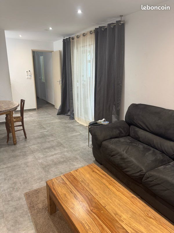 Maison à vendre, 1m², Carpentras