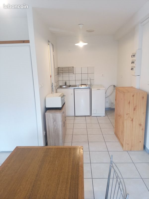 Appartement à louer, 32m², Romans-sur-Isère