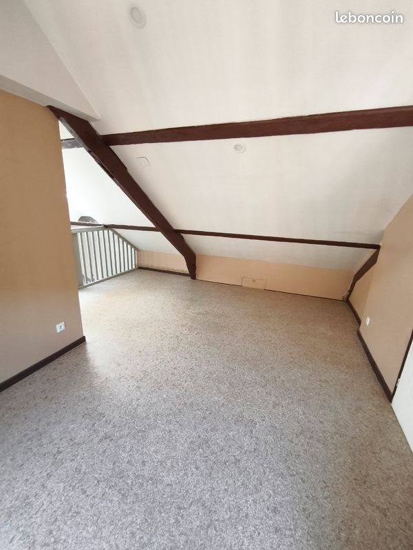 Appartement à louer, 49m², Charleville-Mézières