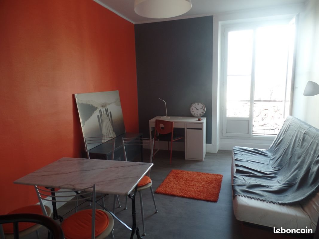 Appartement à louer, 25m², Dole
