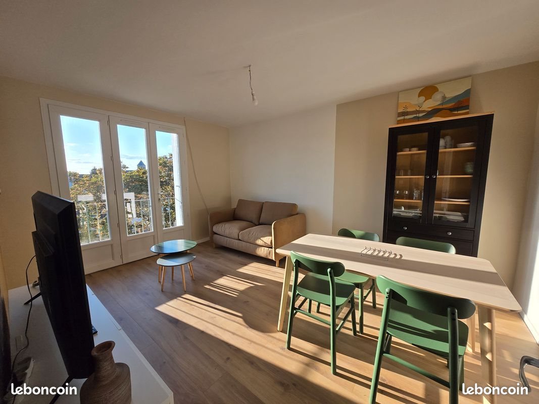 Appartement à louer, 46m², Parthenay