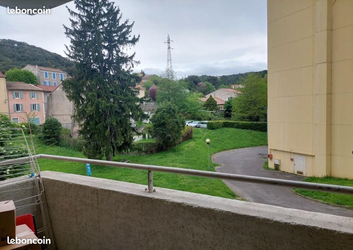 Appartement à louer, 39m², Alès