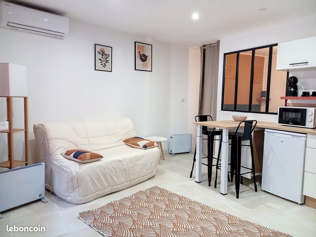 Appartement à louer, 23m², Camaret-sur-Aigues