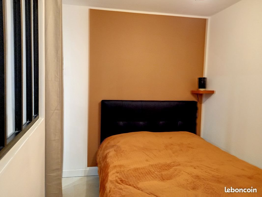 Appartement à louer, 23m², Camaret-sur-Aigues