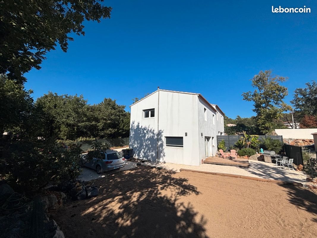Maison à vendre, 110m², Rocbaron