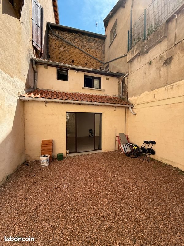 Maison à louer, 100m², Charlieu