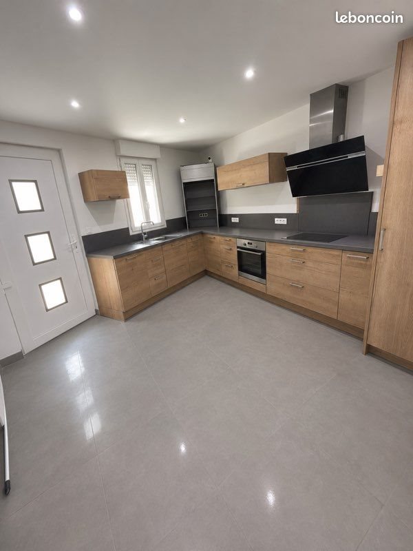 Maison à vendre, 85m², Louzac-Saint-André