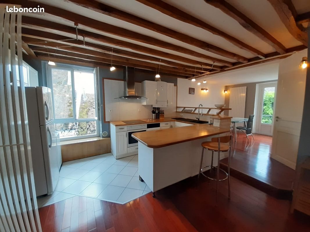 Appartement à louer, 53m², Villecresnes