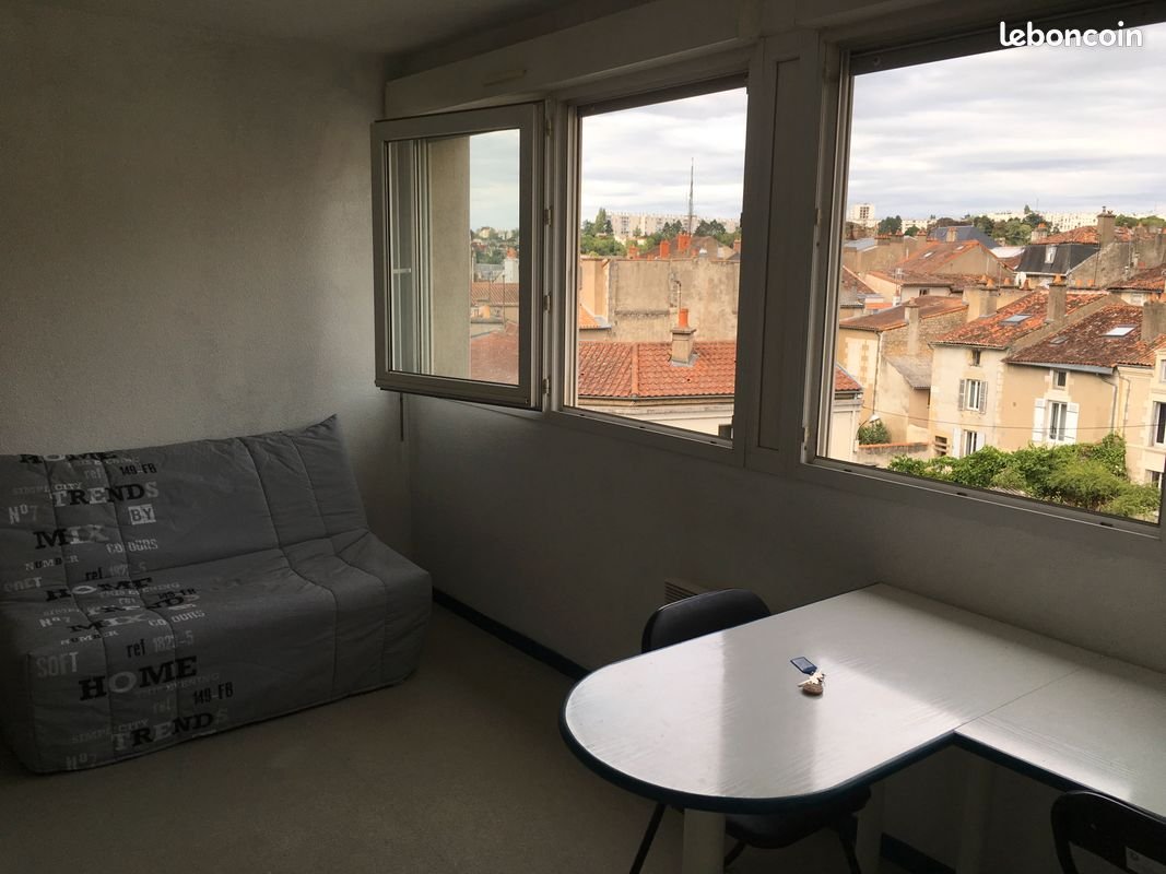 Appartement à louer, 22m², Poitiers