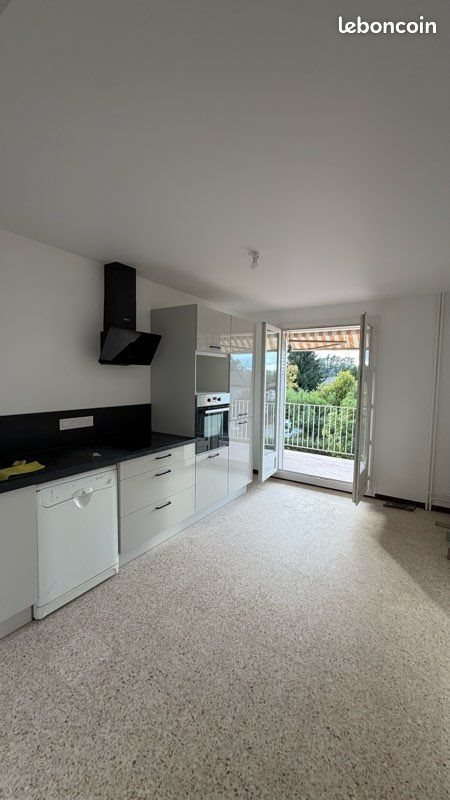 Appartement à louer, 83m², Saint-Just-Saint-Rambert