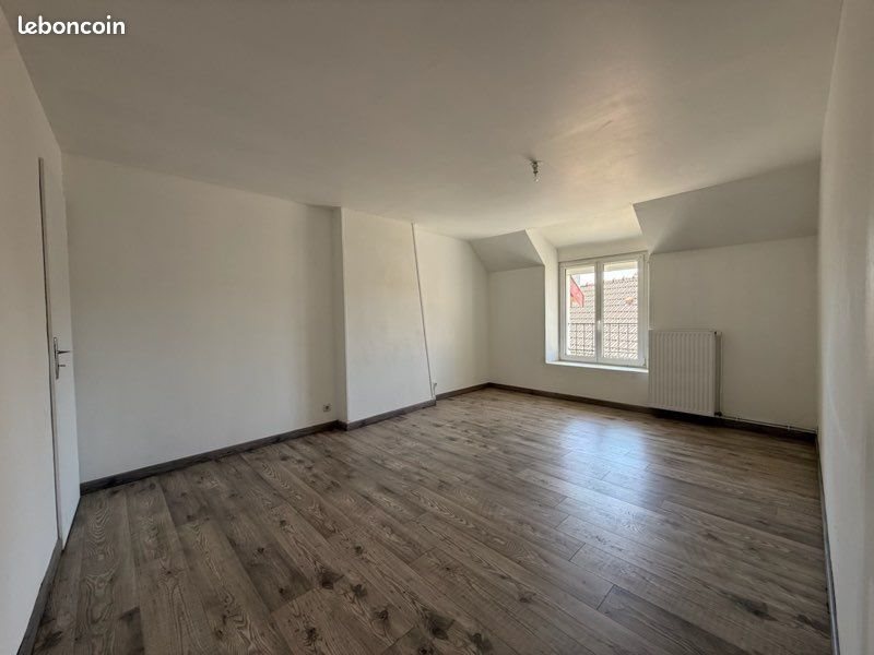 Maison à louer, 86m², Fismes