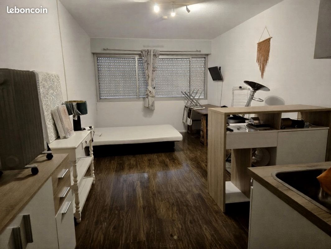 Appartement à louer, 25m², Alès