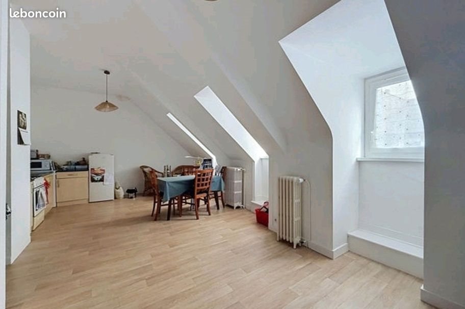 Appartement à louer, 59m², Châteaulin