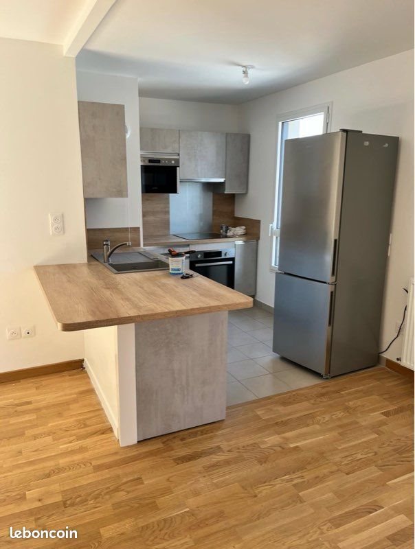 Appartement à louer, 68m², Viroflay
