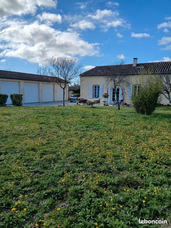 Maison à vendre, 170m², Roumens