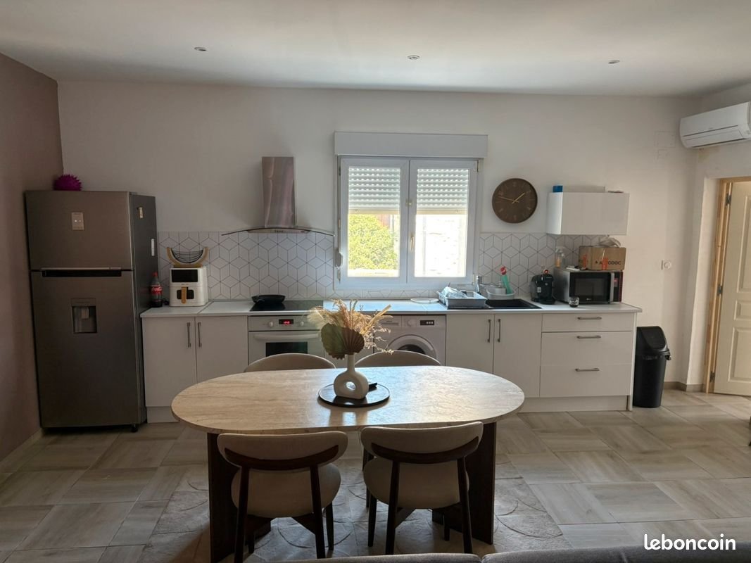 Maison à louer, 110m², Aimargues
