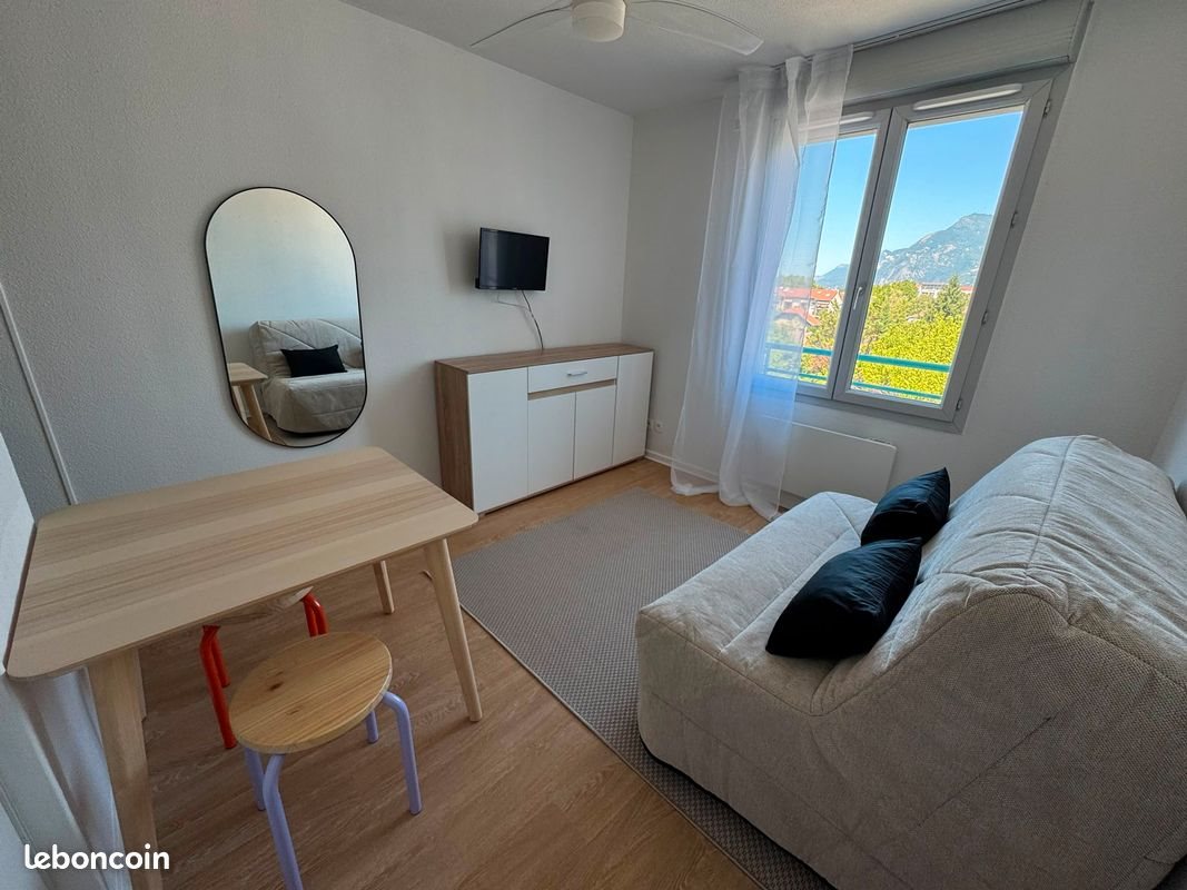 Appartement à louer, 19m², Fontaine