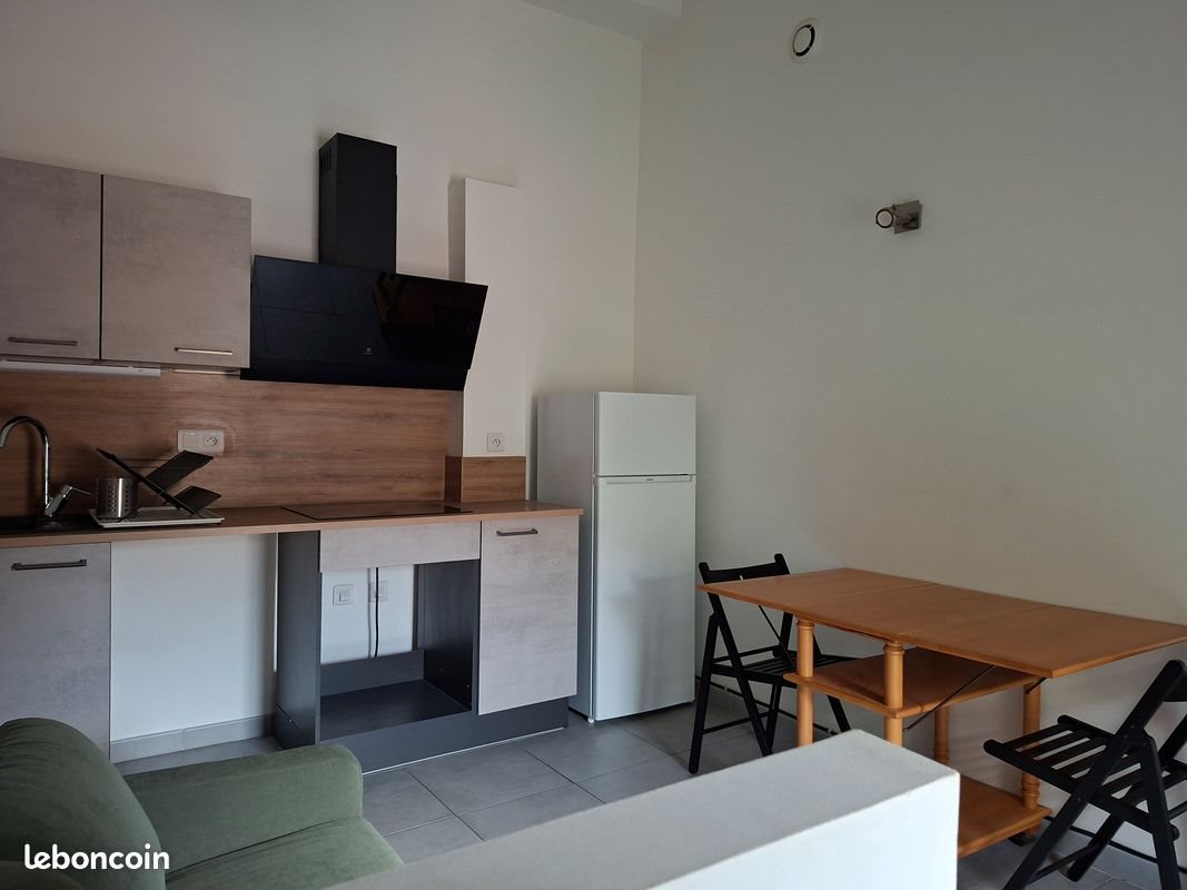 Appartement à louer, 27m², Carpentras