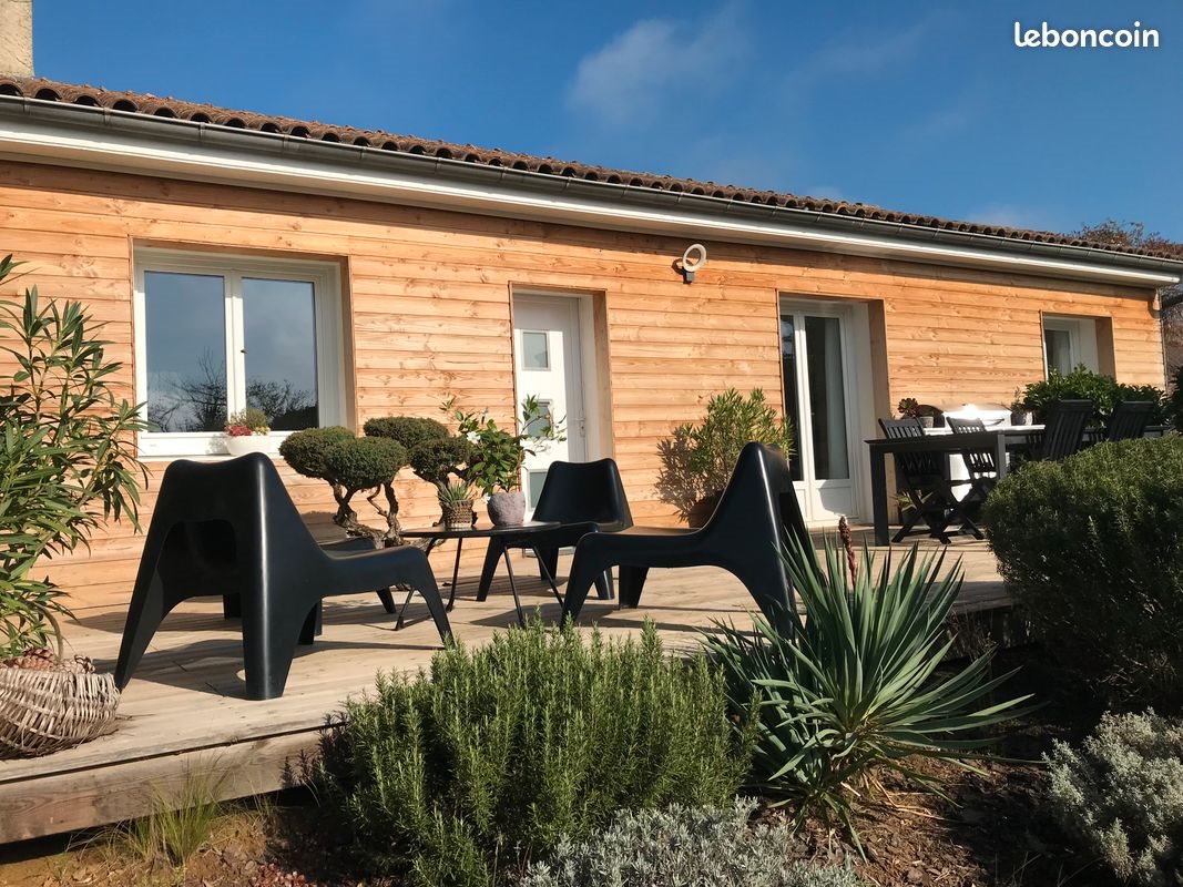 Maison à louer, 132m², Génissieux