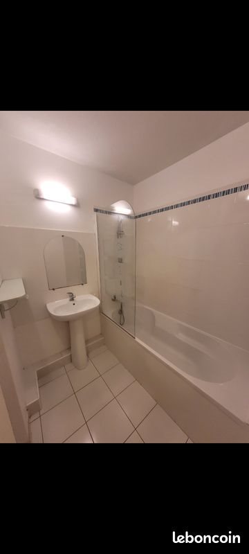 Appartement à louer, 26m², Plescop