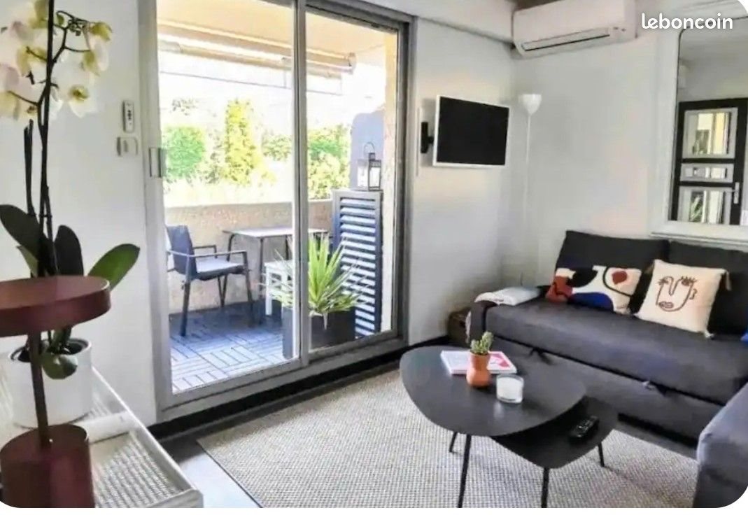 Appartement à louer, 20m², Saint-Tropez