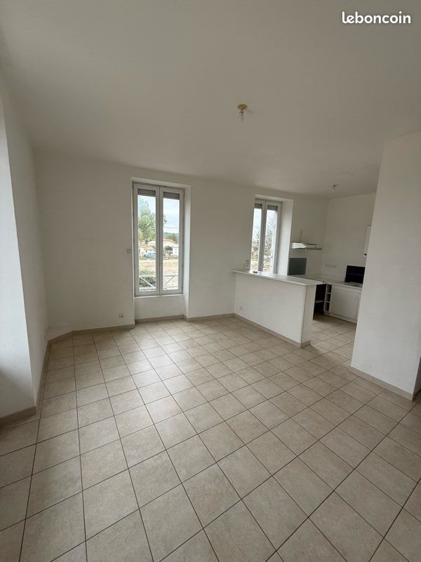 Appartement à louer, 60m², Saint-Mamert-du-Gard