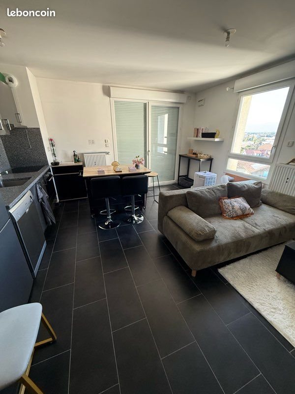 Appartement à louer, 45m², Annemasse