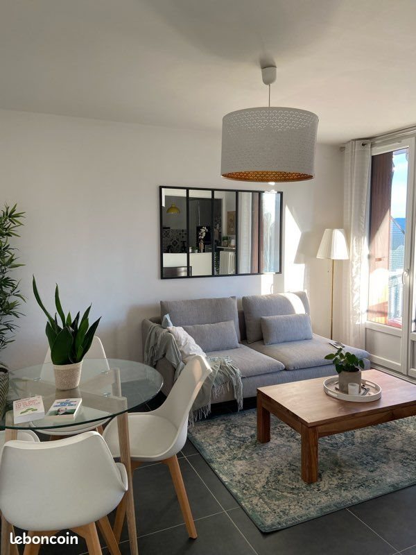 Appartement à louer, 42m², Saint-Martin-d'Hères