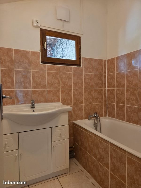 Appartement à louer, 50m², Les Grandes-Ventes