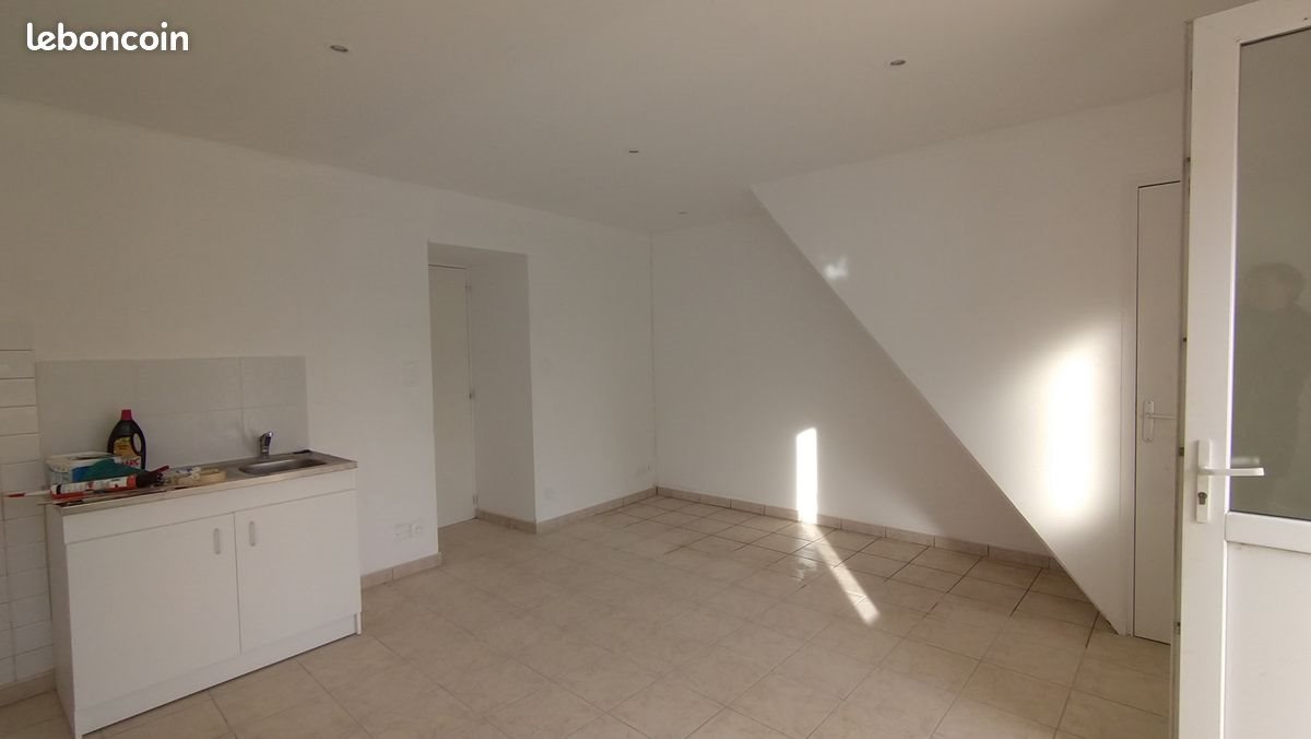 Maison à louer, 40m², Plescop