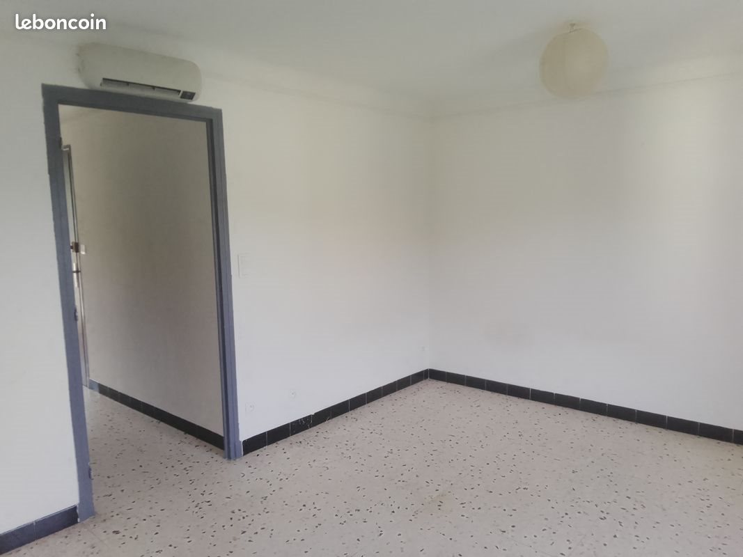 Appartement à louer, 32m², Arles-sur-Tech