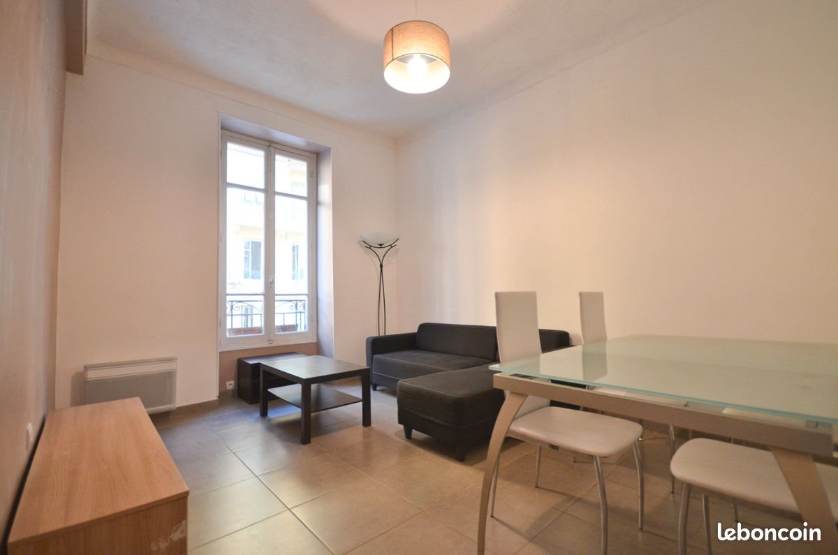 Appartement à louer, 45m², Nice
