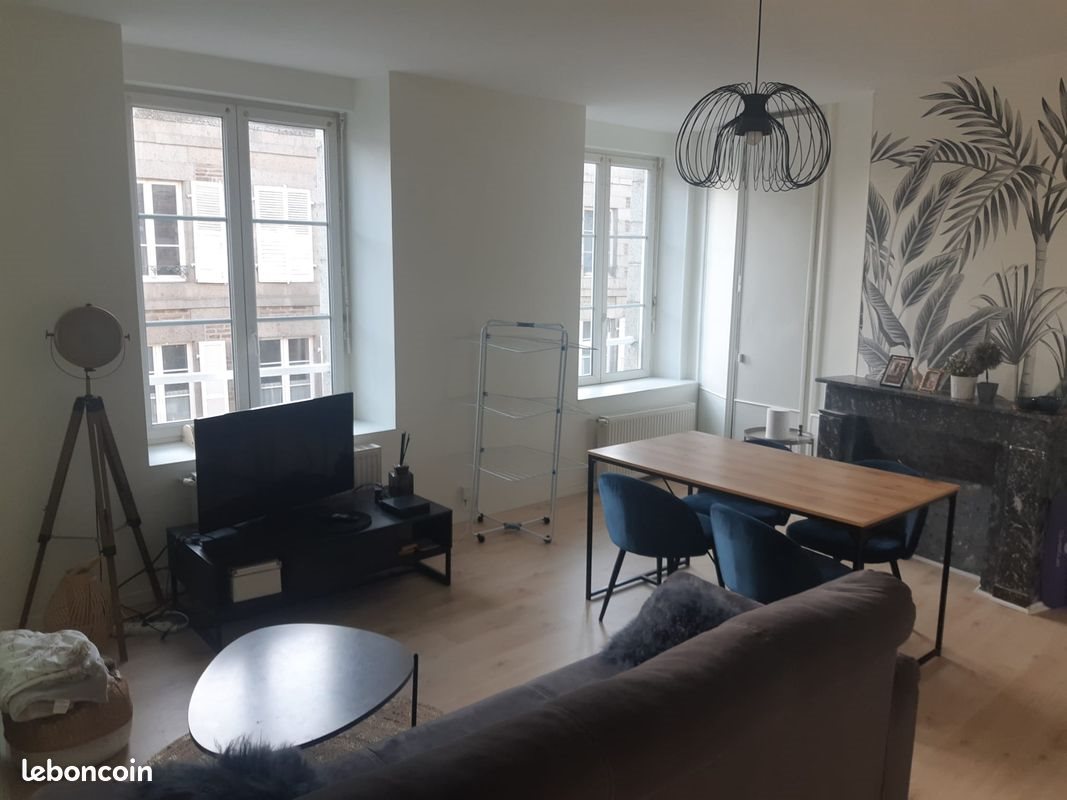 Appartement à louer, 68m², Saint-Hilaire-du-Harcouët