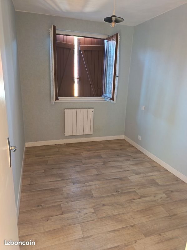 Appartement à louer, 44m², Cransac