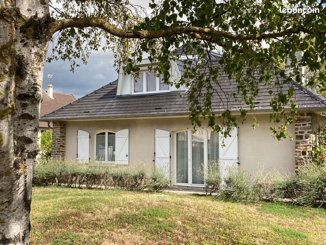 Maison à louer, 150m², Prunay