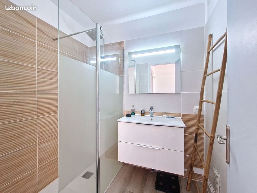 Appartement à vendre, 70m², Nîmes