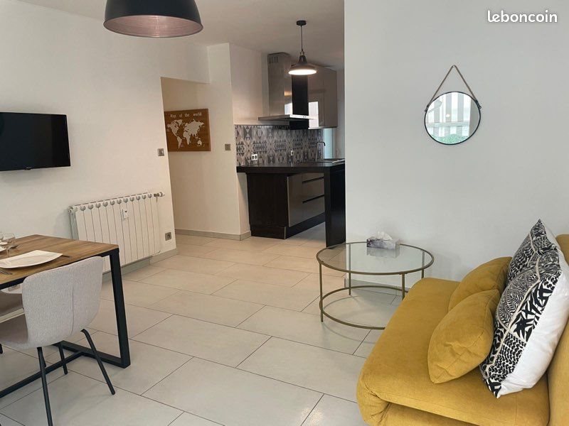 Appartement à louer, 65m², Annecy