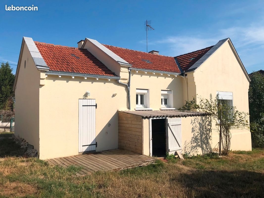 Maison à louer, 70m², Thiviers