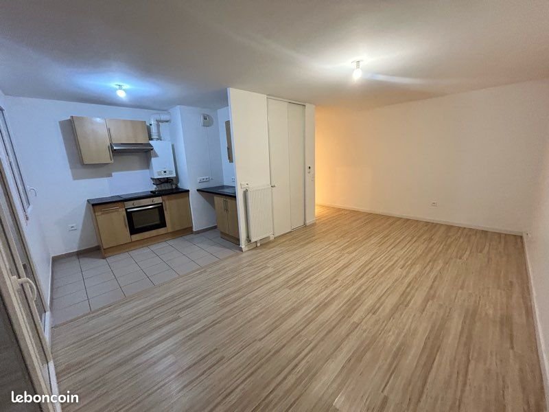 Appartement à louer, 47m², Corbeil-Essonnes