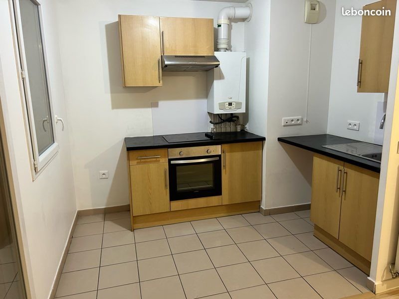 Appartement à louer, 47m², Corbeil-Essonnes